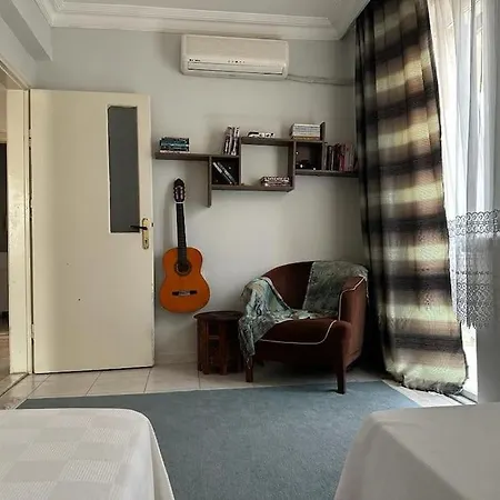 8 Kişilik Konforlu Ve Ferah Bir